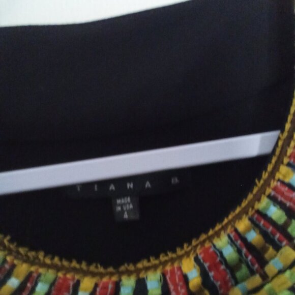 Tiana B Dress Women 4 Sleeveless Accent Collar Gold Black - Picture 10 of 16